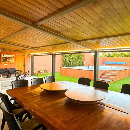 Villa Luxury Banana Haven With Pool By Canaryscape Arucas